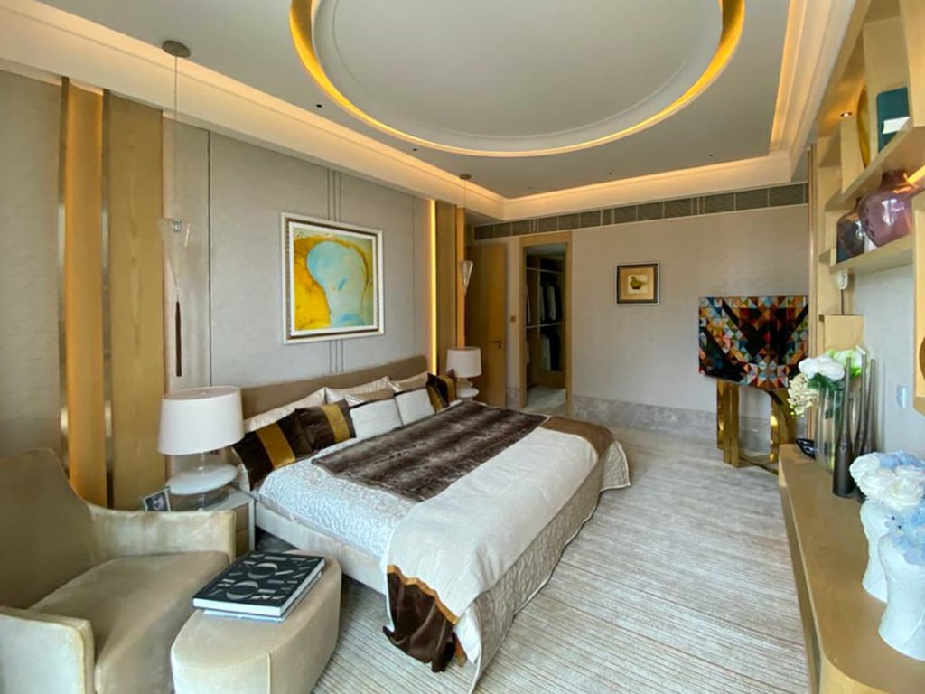 https://img.propertyraptor.com/cdn-cgi/imagedelivery/KD5bF_AFL0JDTbKLWF7z9g/ap8/ap8_001/hornet/prp/img/37f1d344d377165d41365129316cb559-wtm.jpg/public