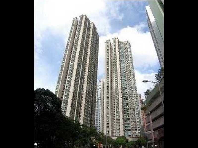 https://img.propertyraptor.com/cdn-cgi/imagedelivery/KD5bF_AFL0JDTbKLWF7z9g/ap8/ap8_001/hornet/prp/img/385fa090d1833101b57c543e09e9474e.jpg/public