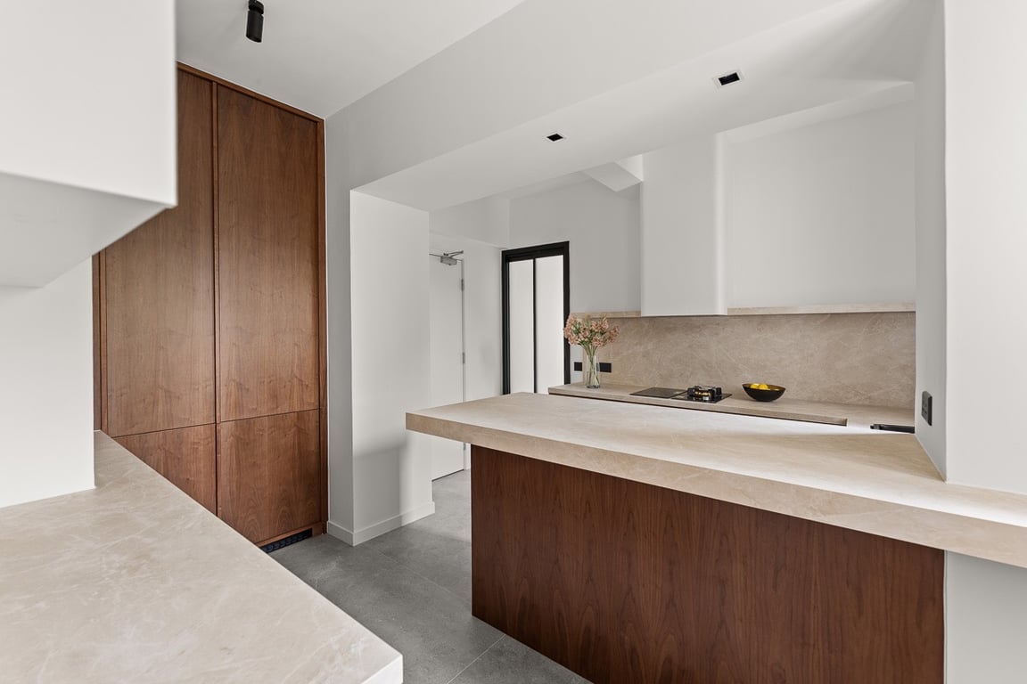 https://img.propertyraptor.com/cdn-cgi/imagedelivery/KD5bF_AFL0JDTbKLWF7z9g/ap8/ap8_001/hornet/prp/img/38b3dc81a9828e64291f9617ecb80ffc-wtm.jpg/public