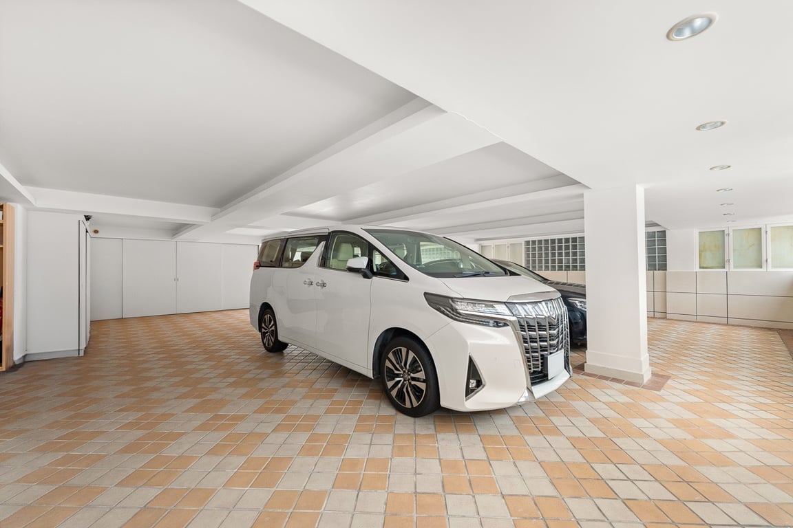 https://img.propertyraptor.com/cdn-cgi/imagedelivery/KD5bF_AFL0JDTbKLWF7z9g/ap8/ap8_001/hornet/prp/img/38e221f9cbc737d7e3fe0222a632cff5-wtm.jpg/public