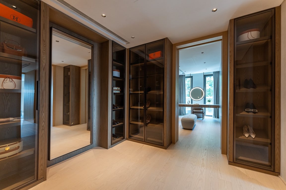 https://img.propertyraptor.com/cdn-cgi/imagedelivery/KD5bF_AFL0JDTbKLWF7z9g/ap8/ap8_001/hornet/prp/img/39146917f52432c3e200408c34ad564c-wtm.jpg/public