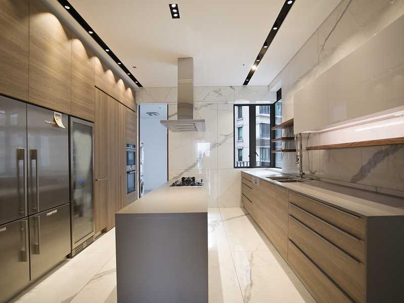 https://img.propertyraptor.com/cdn-cgi/imagedelivery/KD5bF_AFL0JDTbKLWF7z9g/ap8/ap8_001/hornet/prp/img/39c540e064f7253e9c2f9541da87201a.jpg/public