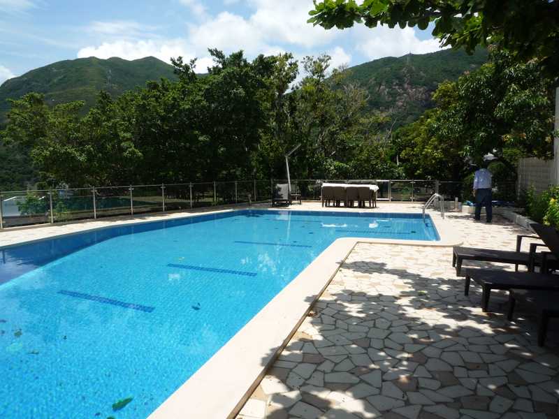 https://img.propertyraptor.com/cdn-cgi/imagedelivery/KD5bF_AFL0JDTbKLWF7z9g/ap8/ap8_001/hornet/prp/img/3a56f7f1ead33c43f2c372f86296631b.jpg/public