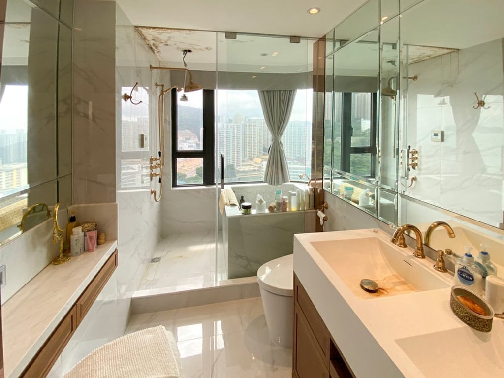 https://img.propertyraptor.com/cdn-cgi/imagedelivery/KD5bF_AFL0JDTbKLWF7z9g/ap8/ap8_001/hornet/prp/img/3ac9a7422075a7a83faa6a077dcad998.jpg/public