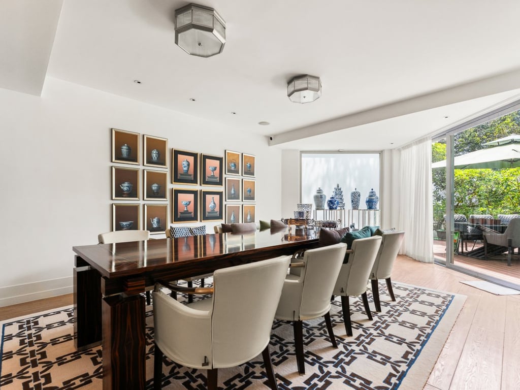 https://img.propertyraptor.com/cdn-cgi/imagedelivery/KD5bF_AFL0JDTbKLWF7z9g/ap8/ap8_001/hornet/prp/img/3b9224b73d726c8463b7ef43c5ac82de-wtm.jpg/public
