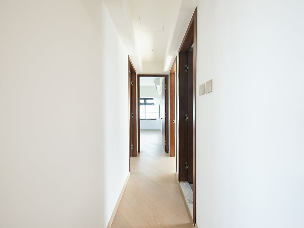 https://img.propertyraptor.com/cdn-cgi/imagedelivery/KD5bF_AFL0JDTbKLWF7z9g/ap8/ap8_001/hornet/prp/img/3badd791d532a4c83d082c8dceb08d2a-wtm.jpg/public