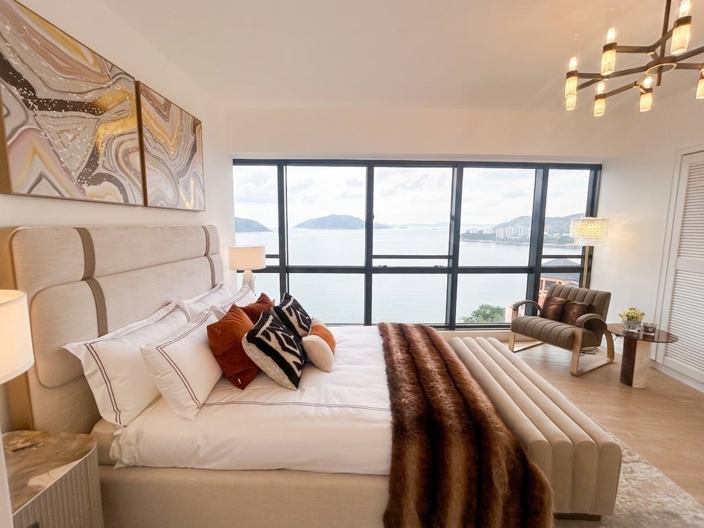 https://img.propertyraptor.com/cdn-cgi/imagedelivery/KD5bF_AFL0JDTbKLWF7z9g/ap8/ap8_001/hornet/prp/img/3cbc9ca1c08d5a8ae40c889ddb2182c6-wtm.jpg/public