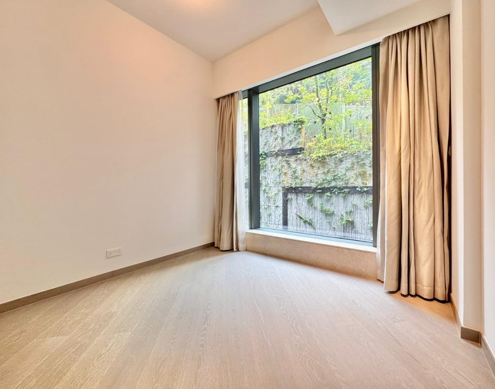 https://img.propertyraptor.com/cdn-cgi/imagedelivery/KD5bF_AFL0JDTbKLWF7z9g/ap8/ap8_001/hornet/prp/img/3d6bc27fdb29bbdbe839d04b2d783768-wtm.jpg/public