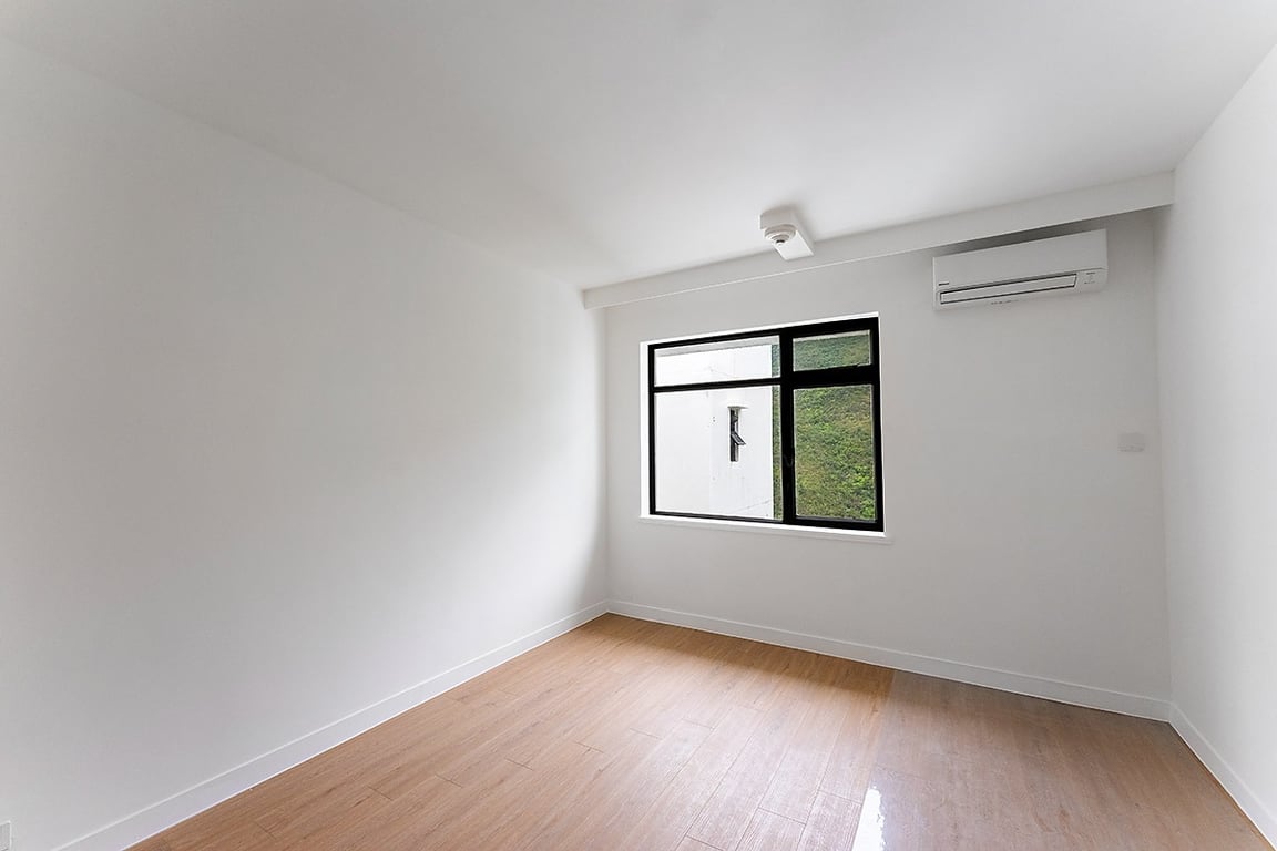 https://img.propertyraptor.com/cdn-cgi/imagedelivery/KD5bF_AFL0JDTbKLWF7z9g/ap8/ap8_001/hornet/prp/img/3dc18ca89c11f458749c0e9c7f385d7c-wtm.jpg/public