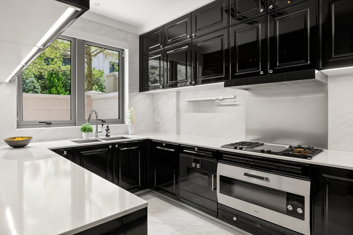 https://img.propertyraptor.com/cdn-cgi/imagedelivery/KD5bF_AFL0JDTbKLWF7z9g/ap8/ap8_001/hornet/prp/img/3dcf50001f680d306cbc2f3ca5807fe5-wtm.jpg/public