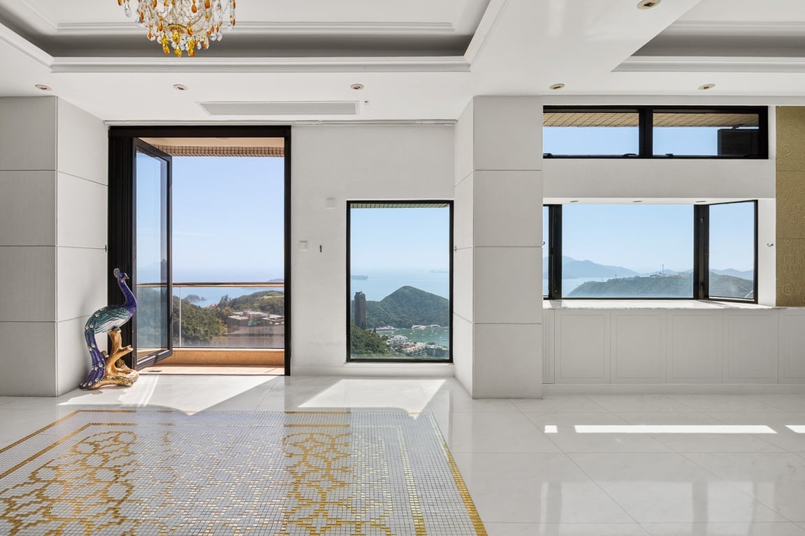 37 Repulse Bay Road