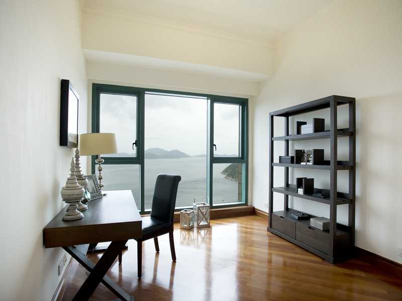 127 Repulse Bay Road