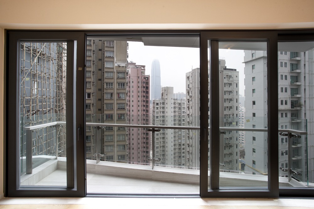 https://img.propertyraptor.com/cdn-cgi/imagedelivery/KD5bF_AFL0JDTbKLWF7z9g/ap8/ap8_001/hornet/prp/img/3fd16cf33ee17bcf70b8f13d01ced66c-wtm.jpg/public