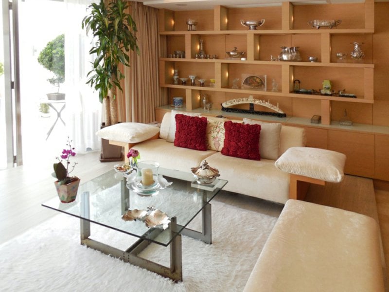 https://img.propertyraptor.com/cdn-cgi/imagedelivery/KD5bF_AFL0JDTbKLWF7z9g/ap8/ap8_001/hornet/prp/img/40268a22ddf1ec13be1c52306a02a7bd.jpg/public
