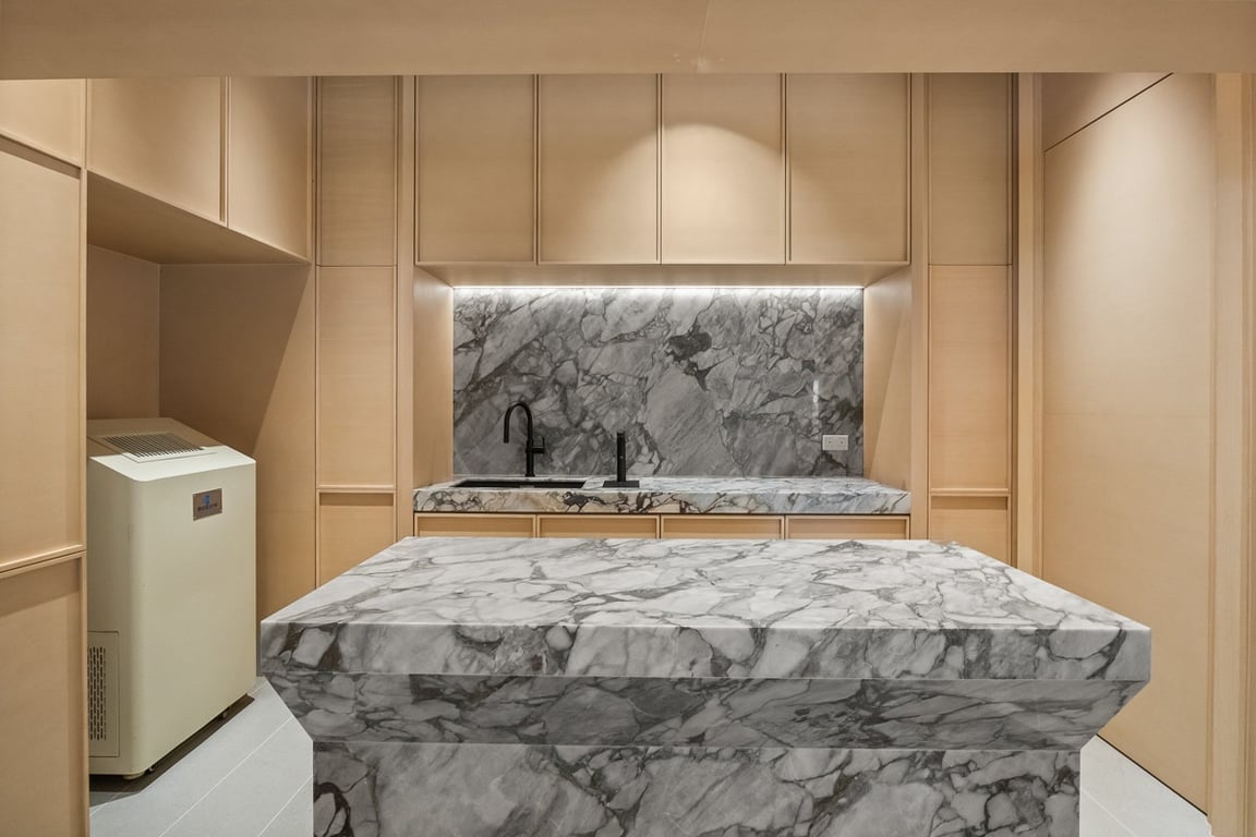 https://img.propertyraptor.com/cdn-cgi/imagedelivery/KD5bF_AFL0JDTbKLWF7z9g/ap8/ap8_001/hornet/prp/img/40631aea312f1a7d996c19eb96dba357-wtm.jpg/public