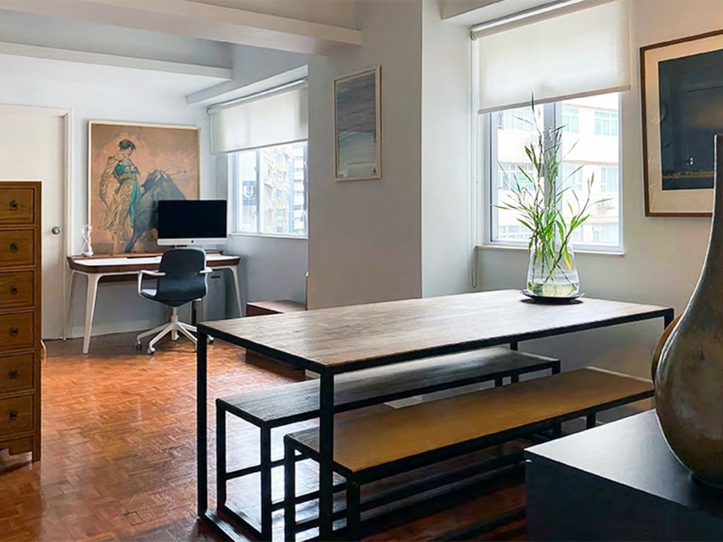 21-23 Sing Woo Road