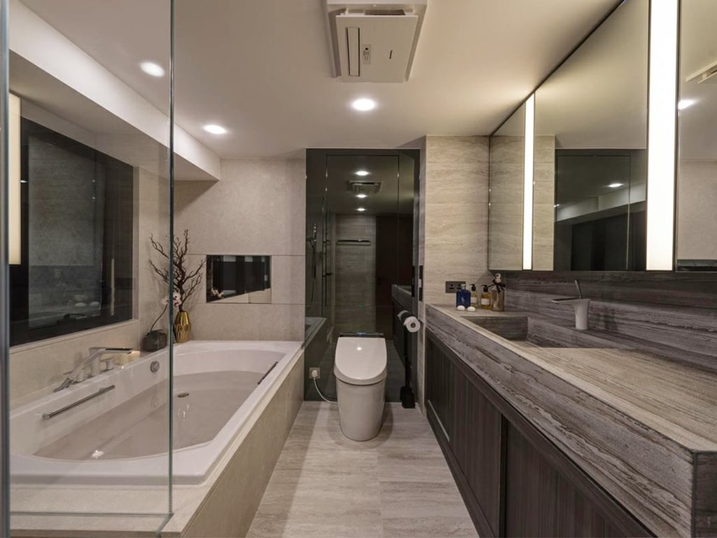 https://img.propertyraptor.com/cdn-cgi/imagedelivery/KD5bF_AFL0JDTbKLWF7z9g/ap8/ap8_001/hornet/prp/img/4082c58bb5867a7f0216b30b9f8dcf32.jpg/public