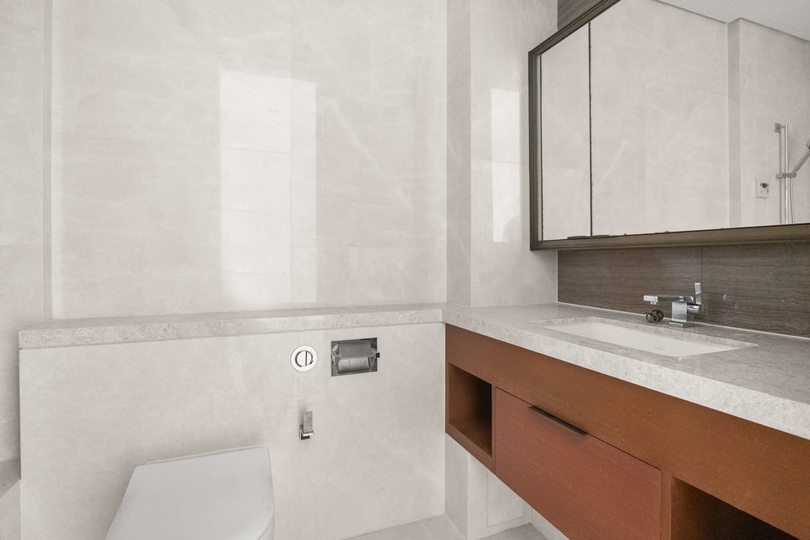 https://img.propertyraptor.com/cdn-cgi/imagedelivery/KD5bF_AFL0JDTbKLWF7z9g/ap8/ap8_001/hornet/prp/img/40a0f3d12e9fec8244c07da9a23c6708-wtm.jpg/public