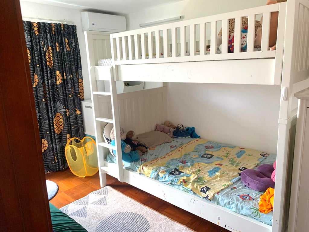 https://img.propertyraptor.com/cdn-cgi/imagedelivery/KD5bF_AFL0JDTbKLWF7z9g/ap8/ap8_001/hornet/prp/img/410508e1cd81c21c2c82b9e446857ff9-wtm.jpg/public