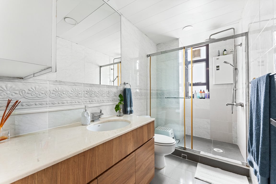 https://img.propertyraptor.com/cdn-cgi/imagedelivery/KD5bF_AFL0JDTbKLWF7z9g/ap8/ap8_001/hornet/prp/img/4150647e9ab562bee6b4c90d96a3f403-wtm.jpg/public