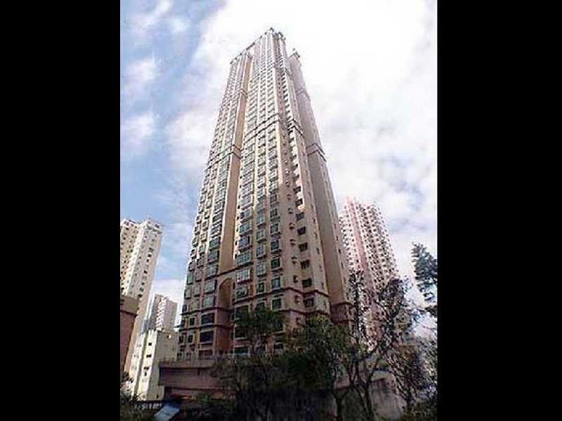 https://img.propertyraptor.com/cdn-cgi/imagedelivery/KD5bF_AFL0JDTbKLWF7z9g/ap8/ap8_001/hornet/prp/img/4173d0690659f6d5c40e7be3d81c12ff-wtm.jpg/public