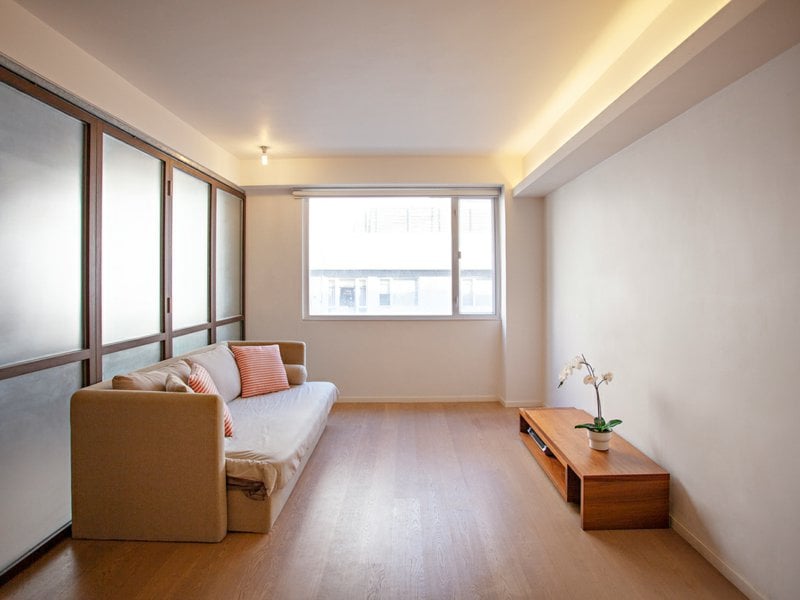 https://img.propertyraptor.com/cdn-cgi/imagedelivery/KD5bF_AFL0JDTbKLWF7z9g/ap8/ap8_001/hornet/prp/img/41dd06db9b72539eedd27f42a6b048f4.jpg/public