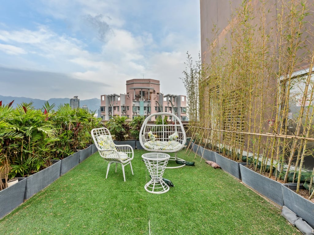 https://img.propertyraptor.com/cdn-cgi/imagedelivery/KD5bF_AFL0JDTbKLWF7z9g/ap8/ap8_001/hornet/prp/img/422067f7a2d84b3a7dec887b3ec2b069-wtm.jpg/public