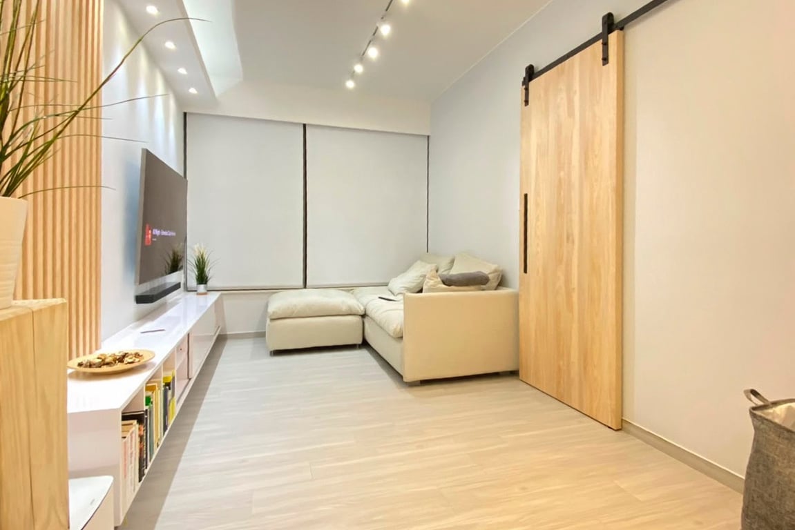 https://img.propertyraptor.com/cdn-cgi/imagedelivery/KD5bF_AFL0JDTbKLWF7z9g/ap8/ap8_001/hornet/prp/img/42f3ed82020bfc7f3f44f738d71f9595-wtm.jpg/public