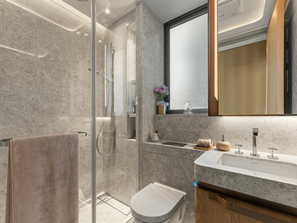 https://img.propertyraptor.com/cdn-cgi/imagedelivery/KD5bF_AFL0JDTbKLWF7z9g/ap8/ap8_001/hornet/prp/img/433c67a78e31ccc0bbc5bbf6106bb540.jpg/public