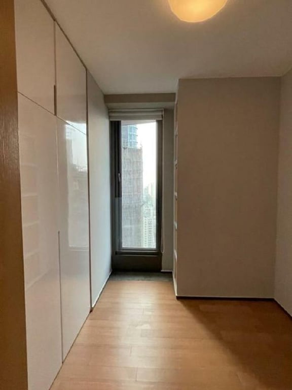 https://img.propertyraptor.com/cdn-cgi/imagedelivery/KD5bF_AFL0JDTbKLWF7z9g/ap8/ap8_001/hornet/prp/img/434fac68bd4d65bbafe089ba5e496d6b.jpg/public