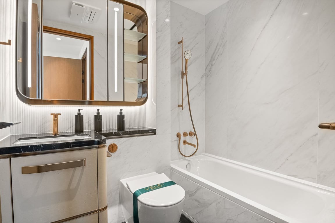 https://img.propertyraptor.com/cdn-cgi/imagedelivery/KD5bF_AFL0JDTbKLWF7z9g/ap8/ap8_001/hornet/prp/img/43842cd8ba0a6149e6d6c5e4fd78fdf0-wtm.jpg/public