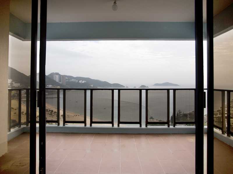 Repulse Bay Apartments