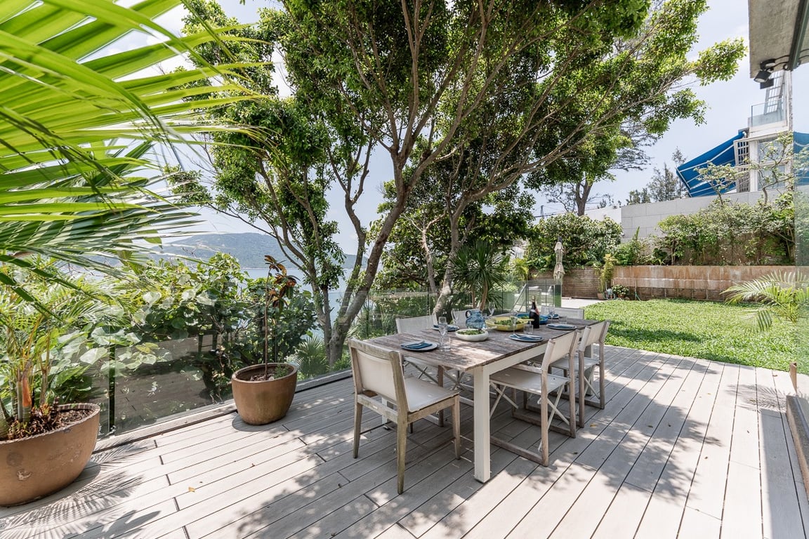 https://img.propertyraptor.com/cdn-cgi/imagedelivery/KD5bF_AFL0JDTbKLWF7z9g/ap8/ap8_001/hornet/prp/img/4468ab11d988b9be32b00985547dfa15-wtm.jpg/public