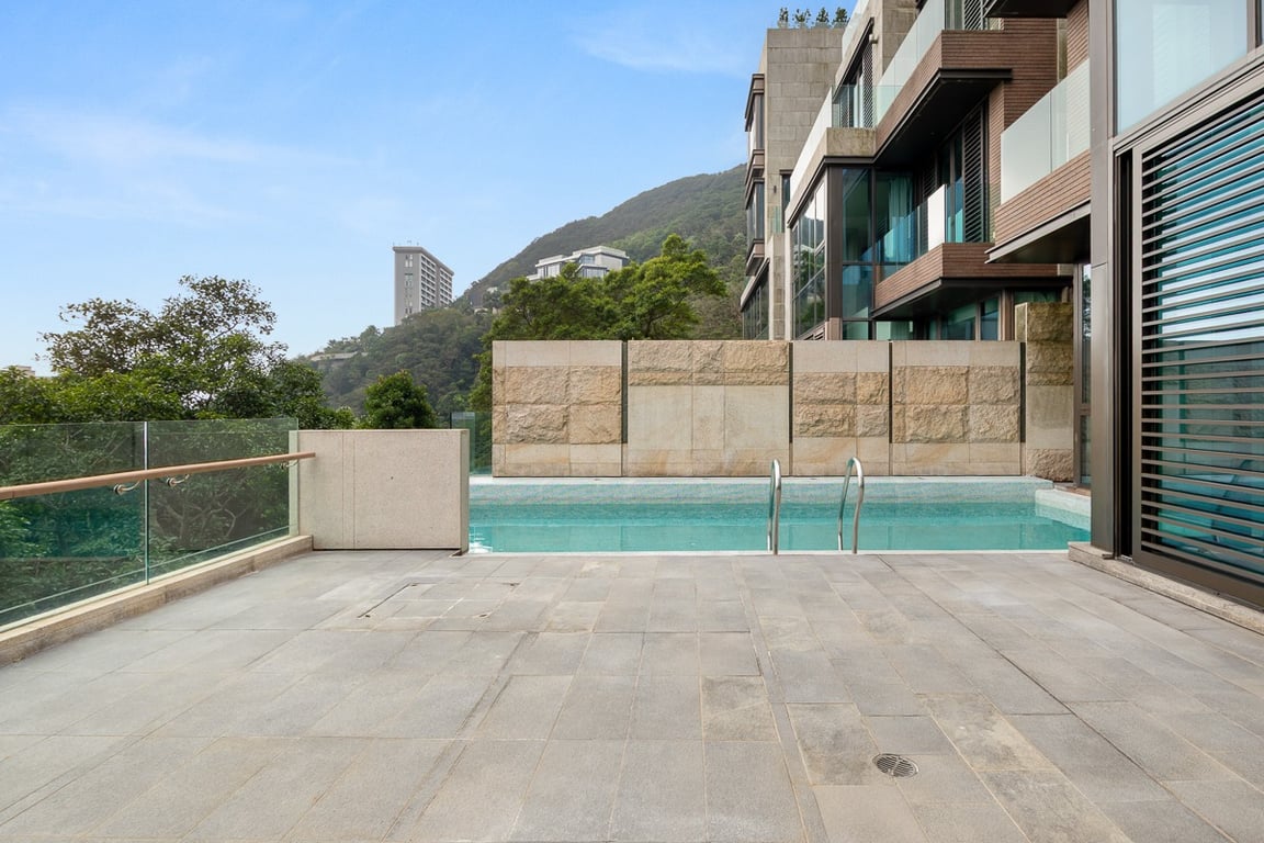 7-15 Mount Kellett Road