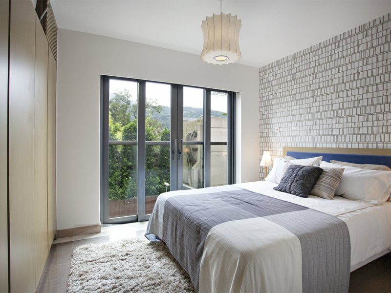 https://img.propertyraptor.com/cdn-cgi/imagedelivery/KD5bF_AFL0JDTbKLWF7z9g/ap8/ap8_001/hornet/prp/img/45a07f7def226014ccda4175f2cc23af.jpg/public
