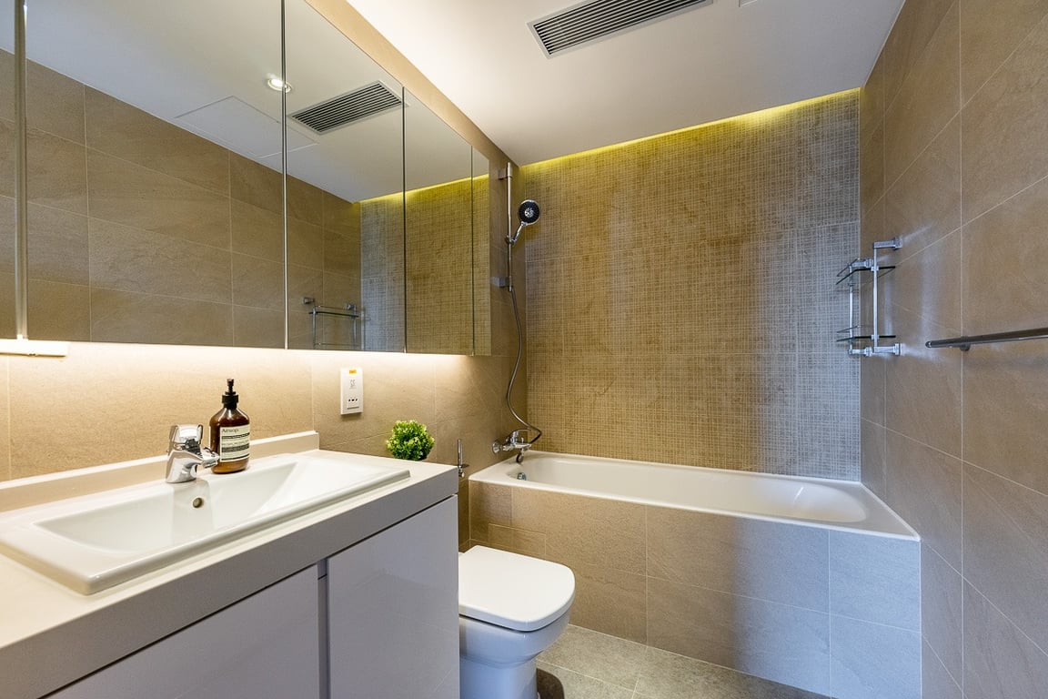 https://img.propertyraptor.com/cdn-cgi/imagedelivery/KD5bF_AFL0JDTbKLWF7z9g/ap8/ap8_001/hornet/prp/img/45aa81e3fb5c0876a91635679fac7594-wtm.jpg/public