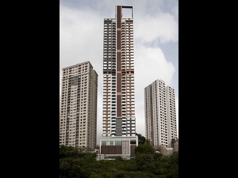 https://img.propertyraptor.com/cdn-cgi/imagedelivery/KD5bF_AFL0JDTbKLWF7z9g/ap8/ap8_001/hornet/prp/img/469d17e8df347804252159ccae8f55f9.jpg/public