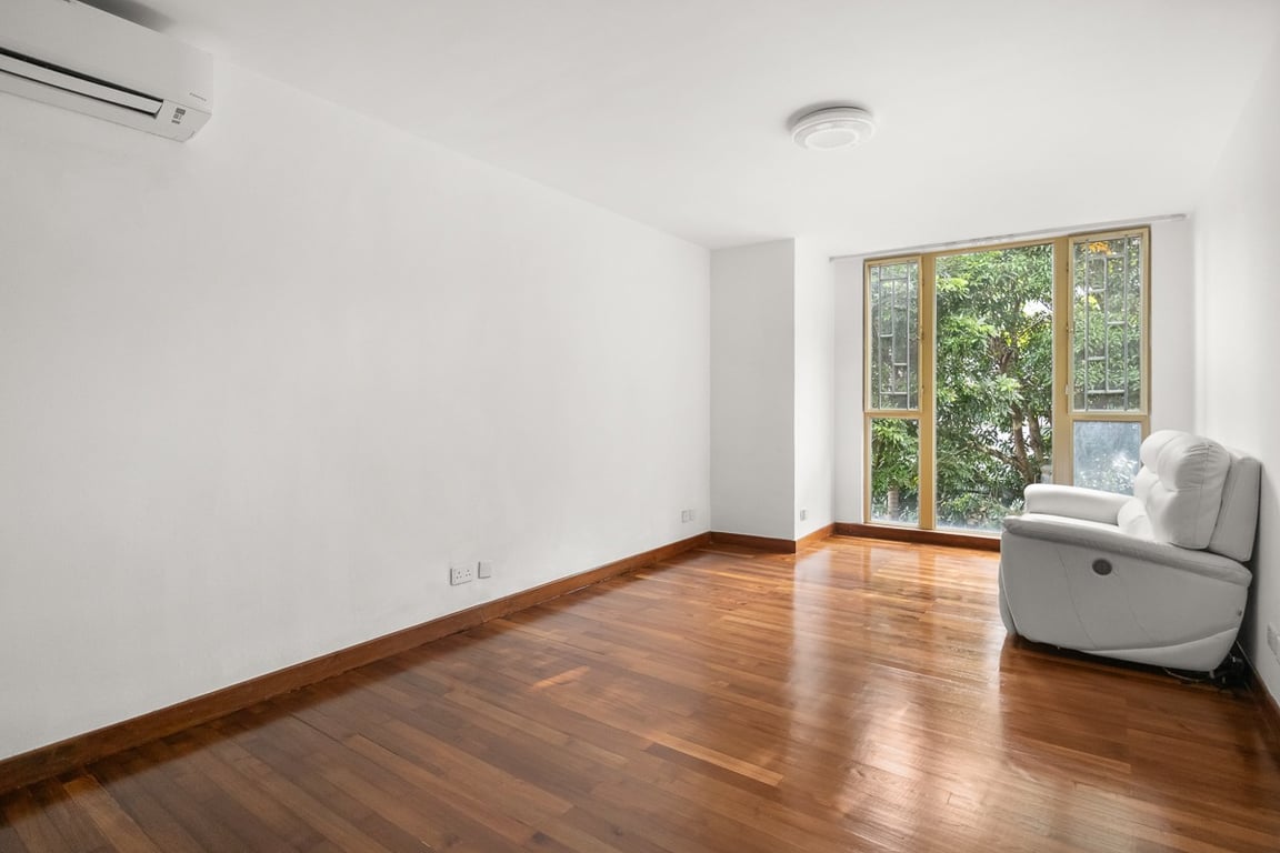 https://img.propertyraptor.com/cdn-cgi/imagedelivery/KD5bF_AFL0JDTbKLWF7z9g/ap8/ap8_001/hornet/prp/img/46b613a36805165d6c82feabe75fb8eb-wtm.jpg/public