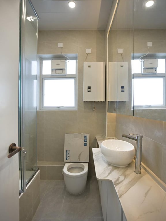 https://img.propertyraptor.com/cdn-cgi/imagedelivery/KD5bF_AFL0JDTbKLWF7z9g/ap8/ap8_001/hornet/prp/img/46b76816a9bf21992af0d3b8402b2543.jpg/public