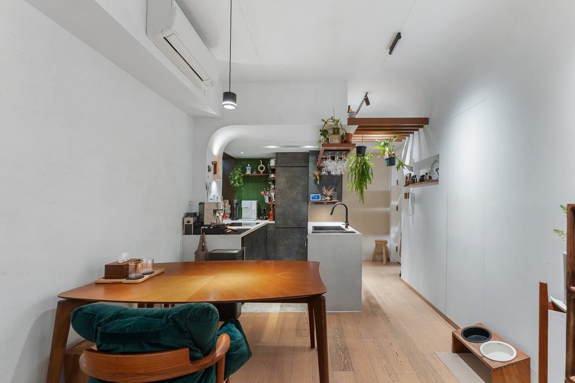 https://img.propertyraptor.com/cdn-cgi/imagedelivery/KD5bF_AFL0JDTbKLWF7z9g/ap8/ap8_001/hornet/prp/img/46bd84df9e70e1a53dcb8c1a1fab3d5e-wtm.jpg/public