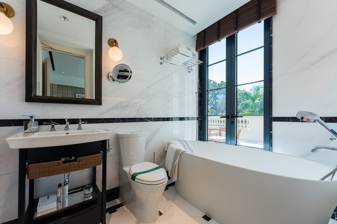 https://img.propertyraptor.com/cdn-cgi/imagedelivery/KD5bF_AFL0JDTbKLWF7z9g/ap8/ap8_001/hornet/prp/img/47097cdcb30fd32a9afbe7166a40f54a-wtm.jpg/public