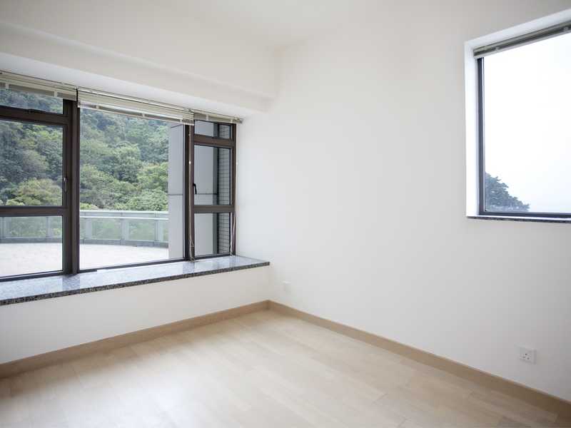 https://img.propertyraptor.com/cdn-cgi/imagedelivery/KD5bF_AFL0JDTbKLWF7z9g/ap8/ap8_001/hornet/prp/img/47454a47a4ced9d9df52ce5b2dd70421.jpg/public