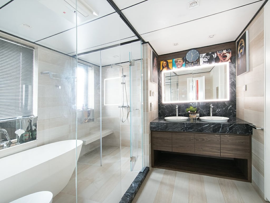 https://img.propertyraptor.com/cdn-cgi/imagedelivery/KD5bF_AFL0JDTbKLWF7z9g/ap8/ap8_001/hornet/prp/img/474bc9569a87778623a11140a0003d74-wtm.jpg/public