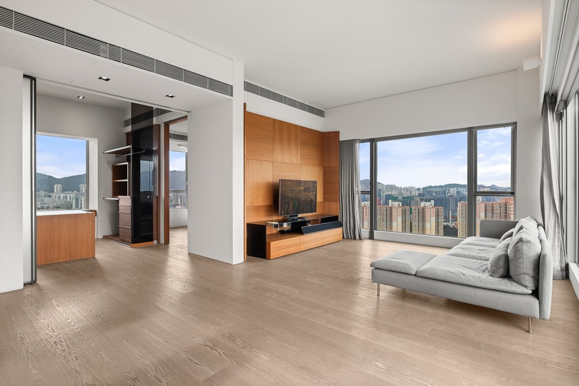 https://img.propertyraptor.com/cdn-cgi/imagedelivery/KD5bF_AFL0JDTbKLWF7z9g/ap8/ap8_001/hornet/prp/img/48cf02b126b1b51bf4cf4ce157c83a89-wtm.jpg/public