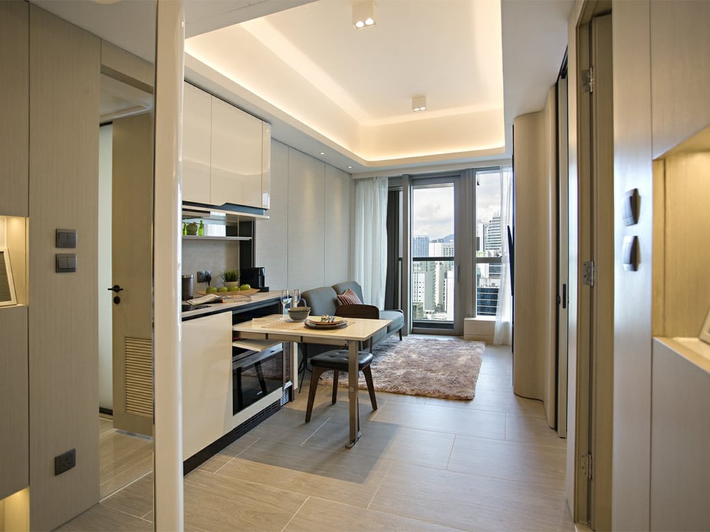 https://img.propertyraptor.com/cdn-cgi/imagedelivery/KD5bF_AFL0JDTbKLWF7z9g/ap8/ap8_001/hornet/prp/img/48fbe4392a07df40bca7cf82b98c6f45.jpg/public