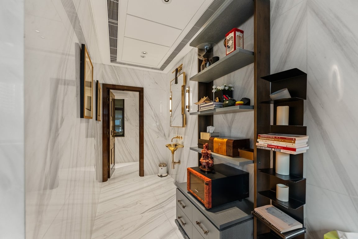 https://img.propertyraptor.com/cdn-cgi/imagedelivery/KD5bF_AFL0JDTbKLWF7z9g/ap8/ap8_001/hornet/prp/img/4ab60ae8110b04c0ad4c03acc003c389-wtm.jpg/public