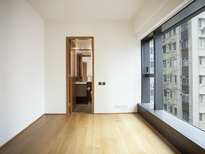 https://img.propertyraptor.com/cdn-cgi/imagedelivery/KD5bF_AFL0JDTbKLWF7z9g/ap8/ap8_001/hornet/prp/img/4ae05ad16c5d05778f86e44f165f8554.jpg/public
