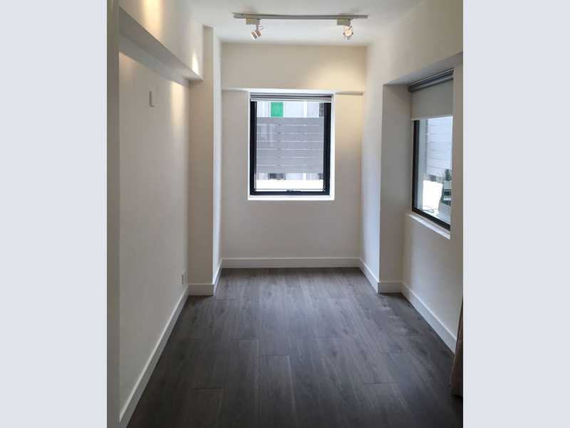 https://img.propertyraptor.com/cdn-cgi/imagedelivery/KD5bF_AFL0JDTbKLWF7z9g/ap8/ap8_001/hornet/prp/img/4b00a9730002eecb7e2d0a3297da13ca.jpg/public