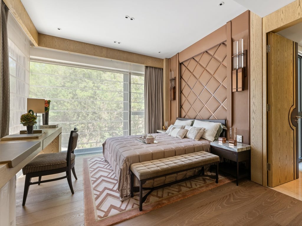 https://img.propertyraptor.com/cdn-cgi/imagedelivery/KD5bF_AFL0JDTbKLWF7z9g/ap8/ap8_001/hornet/prp/img/4b17c9b9bbfc863586d7449e6b4d127d-wtm.jpg/public