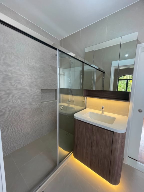 https://img.propertyraptor.com/cdn-cgi/imagedelivery/KD5bF_AFL0JDTbKLWF7z9g/ap8/ap8_001/hornet/prp/img/4b9a8910273e16bf7725ee7a17485316-wtm.jpg/public